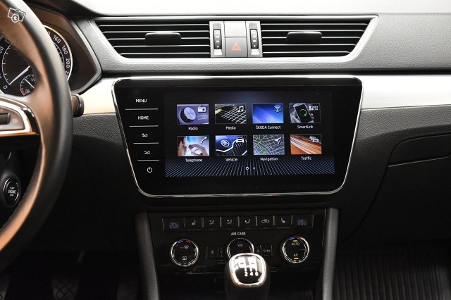 Skoda Superb 18