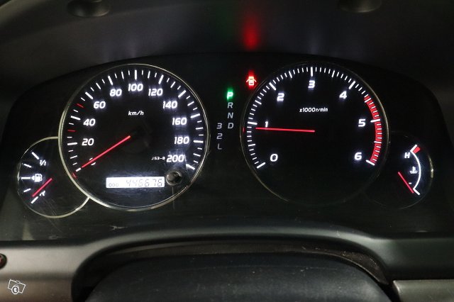 Toyota Land Cruiser 14