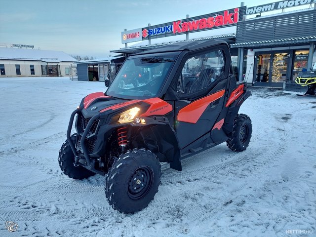 Can-Am Maverick 4