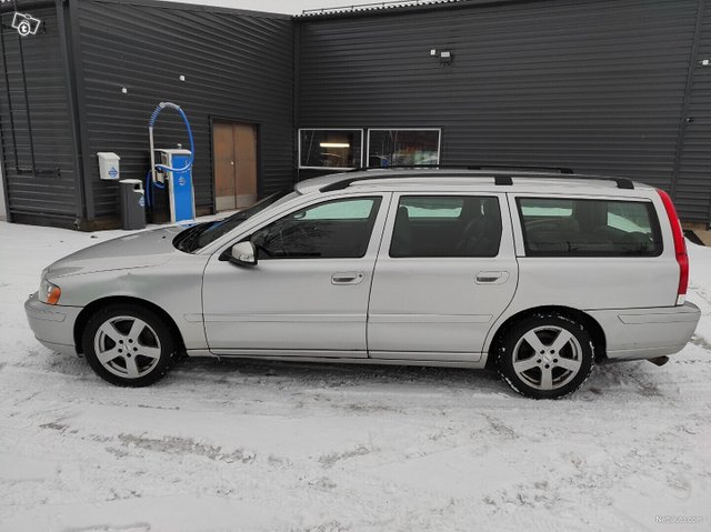 Volvo V70 2