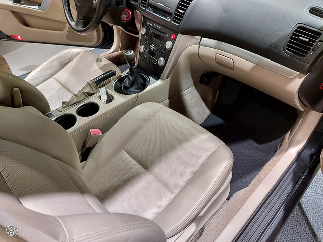 Subaru Legacy 10