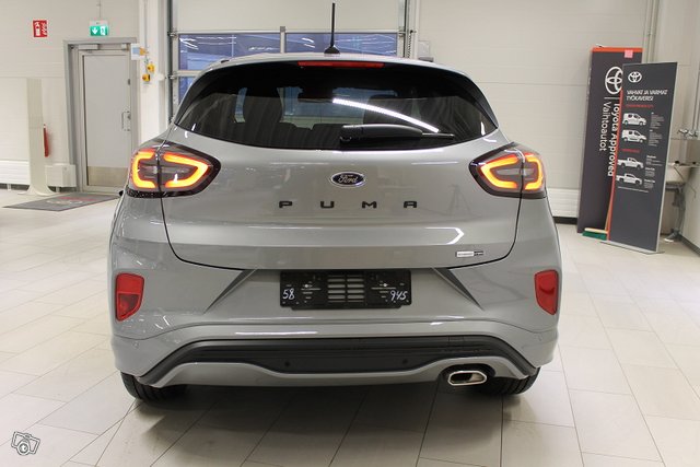 FORD Puma 4