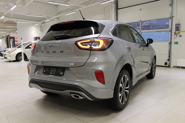 FORD Puma 5