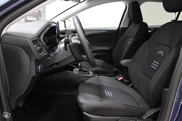 Ford FOCUS 8