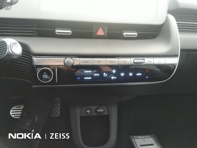 HYUNDAI Ioniq5 16