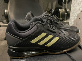 Adidas painonnostokengät, Kuntoilu ja fitness, Urheilu ja ulkoilu, Kokkola, Tori.fi Adidas painonnostokengät, Kuntoilu ja fitness, Urheilu ja ulkoilu, Kokkola, Tori.fi