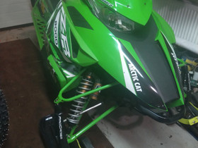 Artic cat ZR8000rr .-14, Moottorikelkat, Moto, Mäntsälä, Tori.fi Artic cat ZR8000rr .-14, Moottorikelkat, Moto, Mäntsälä, Tori.fi