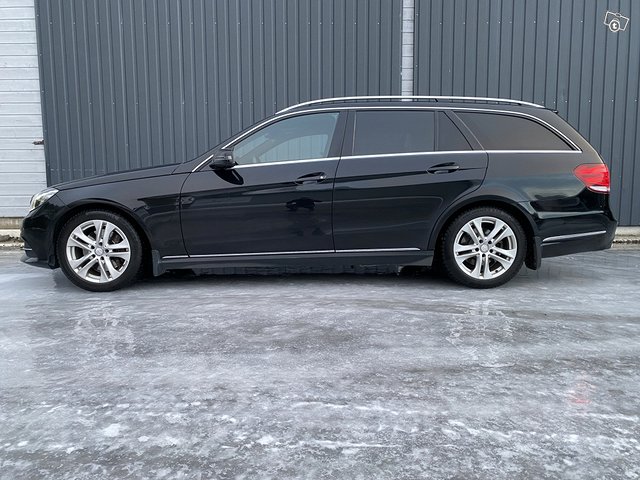 Mercedes-Benz E 250 Bluetec 4MATIC 6