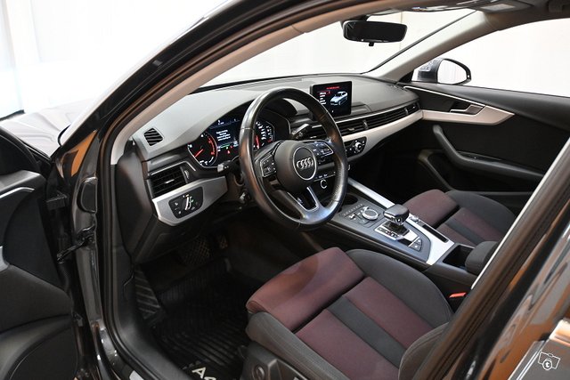 Audi A4 13