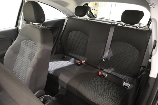 Opel Corsa 14