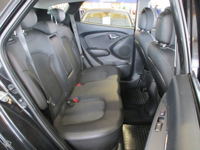 Hyundai Ix35 11