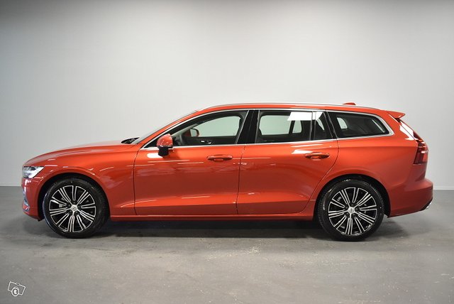 Volvo V60 4