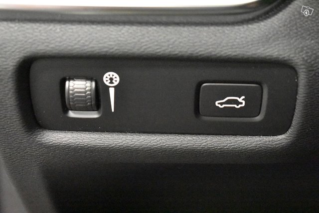 Volvo V60 12