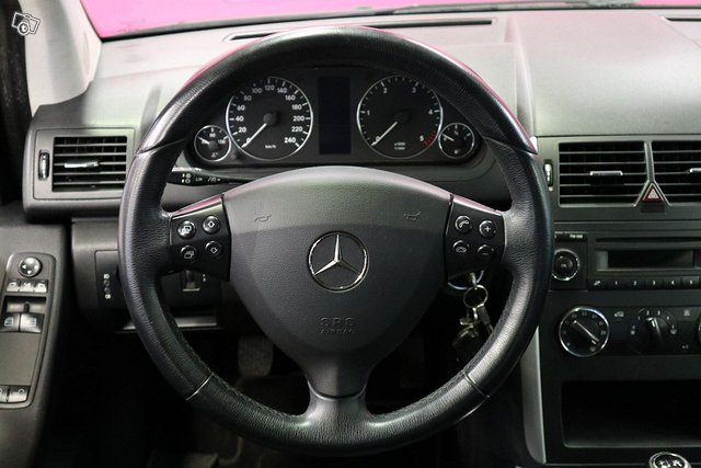 Mercedes-Benz A 12