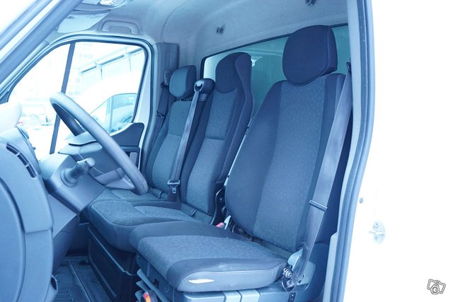 Opel Movano 11