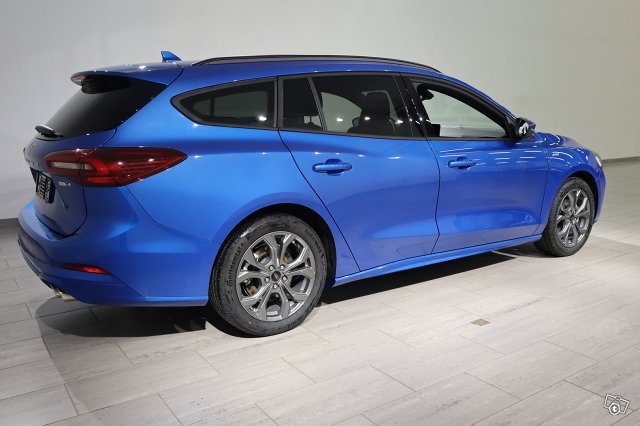 Ford Focus 7