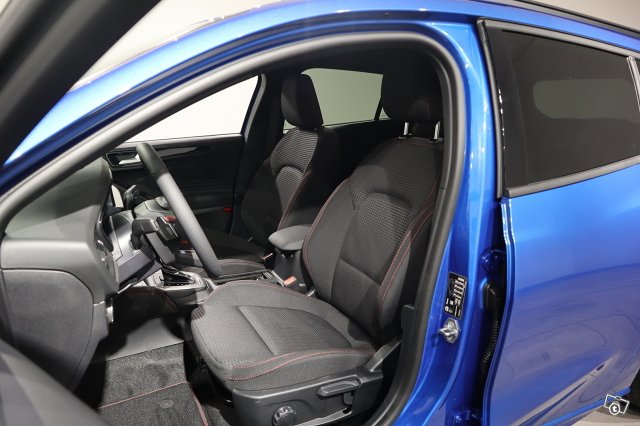 Ford Focus 13