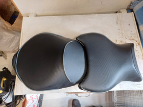 BMW K1300GT istuimet, Moottoripyörän varaosat ja tarvikkeet, Mototarvikkeet ja varaosat, Luumäki, Tori.fi BMW K1300GT istuimet, Moottoripyörän varaosat ja tarvikkeet, Mototarvikkeet ja varaosat, Luumäki, Tori.fi