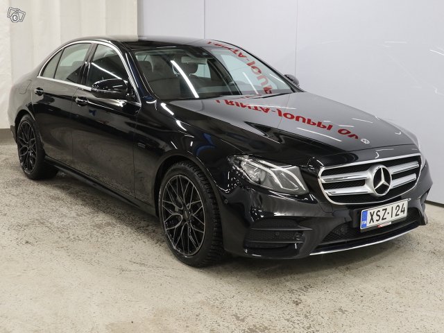 Mercedes-Benz E 1