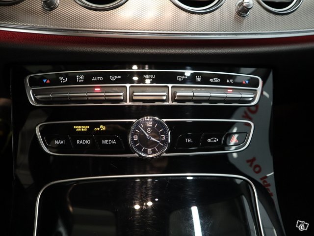 Mercedes-Benz E 18