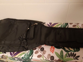 Kitaran kantoreppuja, Kitarat, bassot ja vahvistimet, Musiikki ja soittimet, Hämeenlinna, Tori.fi Kitaran kantoreppuja, Kitarat, bassot ja vahvistimet, Musiikki ja soittimet, Hämeenlinna, Tori.fi