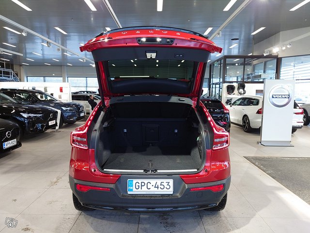 VOLVO C40 3