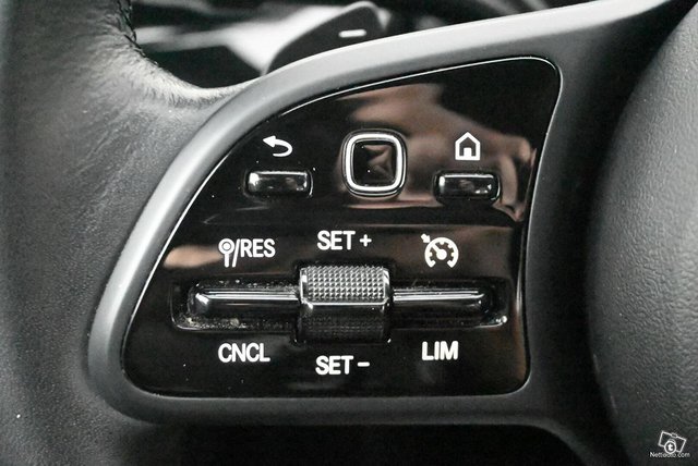Mercedes-Benz A 17