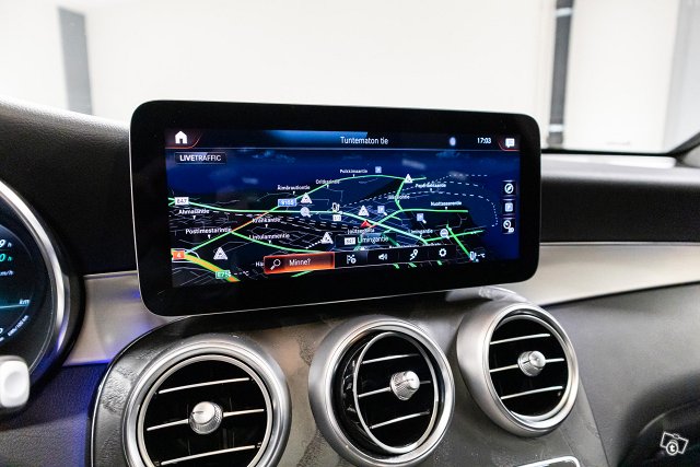 Mercedes-Benz GLC 19