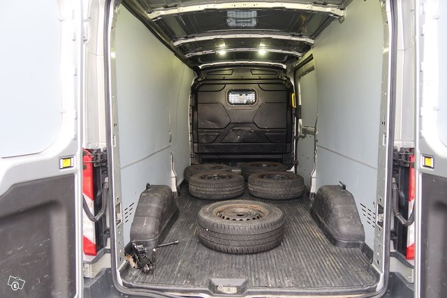 FORD TRANSIT 12