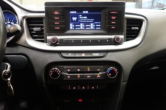 Kia Ceed 13