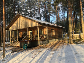 Lomahuvila kultahiekka+jacuzzi+avanto+lumikengät, Mökit ja loma-asunnot, Ilomantsi, Tori.fi Lomahuvila kultahiekka+jacuzzi+avanto+lumikengät, Mökit ja loma-asunnot, Ilomantsi, Tori.fi