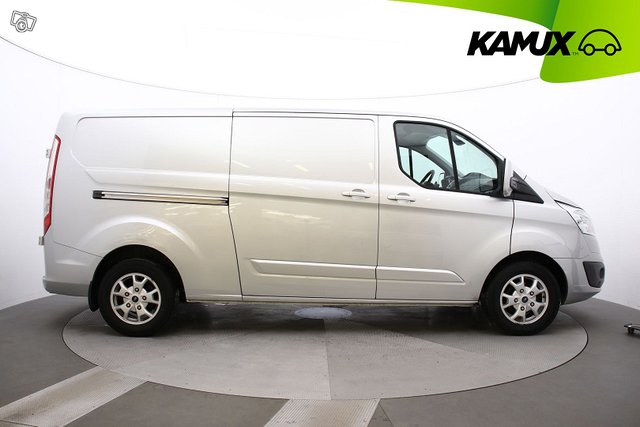 Ford Transit Custom 2