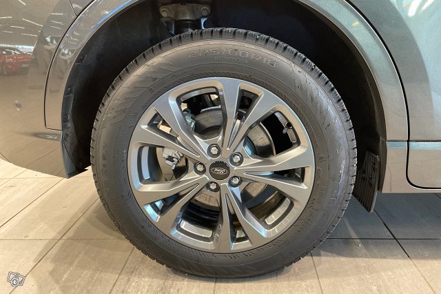 Ford Kuga 11