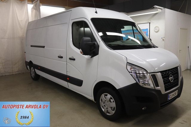 Nissan NV400