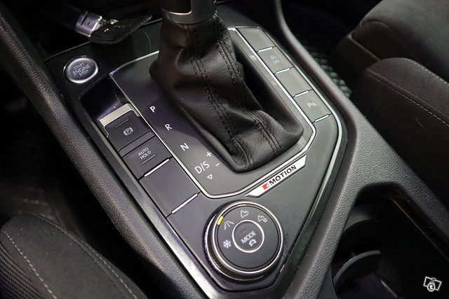 Volkswagen Tiguan 14