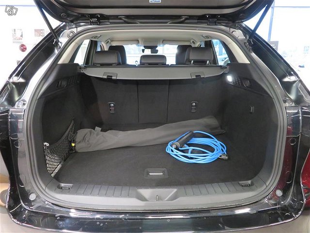 Mazda CX-60 13