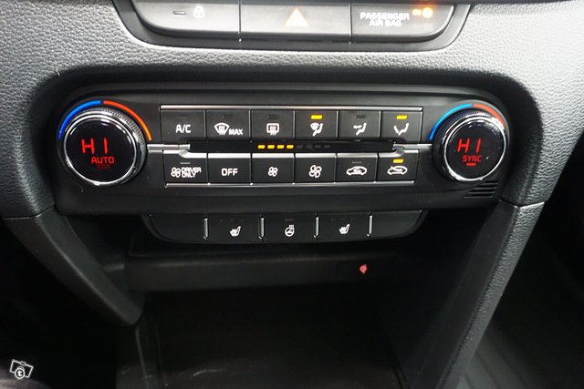 Kia XCeed 16