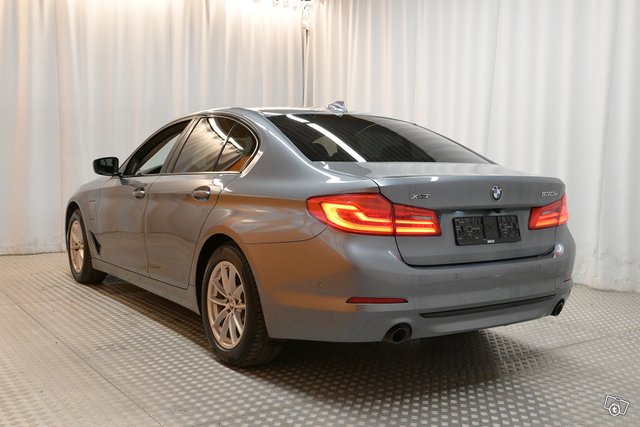 BMW 530 5