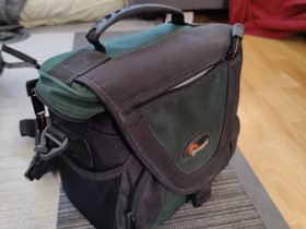 Lowepro Nova 2 aw kameralaukku, Valokuvaustarvikkeet, Kamerat ja valokuvaus, Kajaani, Tori.fi Lowepro Nova 2 aw kameralaukku, Valokuvaustarvikkeet, Kamerat ja valokuvaus, Kajaani, Tori.fi