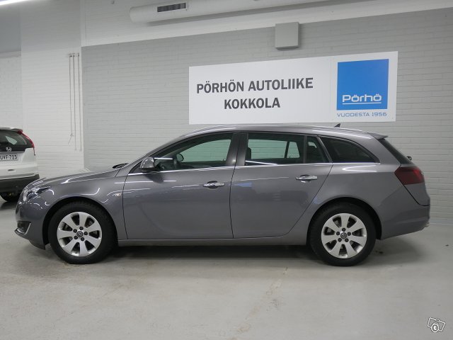 Opel INSIGNIA 2