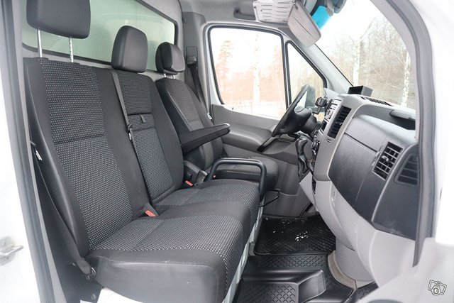 Mercedes-Benz Sprinter 19