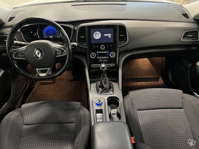 Renault Talisman 8