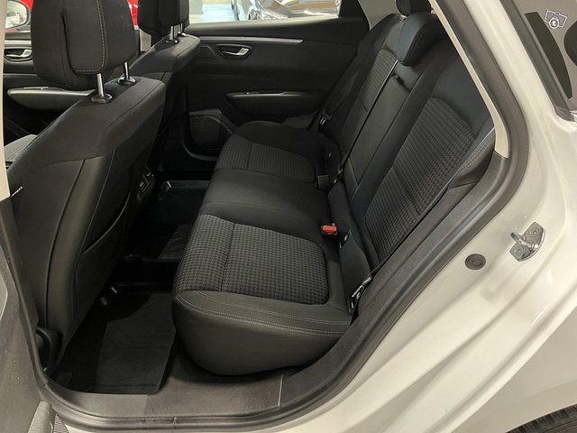 Renault Talisman 10
