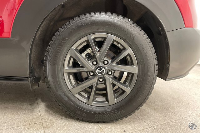 Mazda CX-30 11