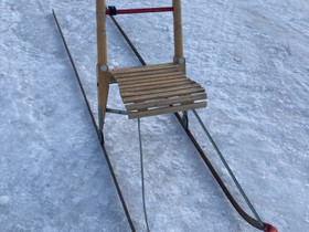 Esla T4 potkuri, Muu urheilu ja ulkoilu, Urheilu ja ulkoilu, Sotkamo, Tori.fi Esla T4 potkuri, Muu urheilu ja ulkoilu, Urheilu ja ulkoilu, Sotkamo, Tori.fi