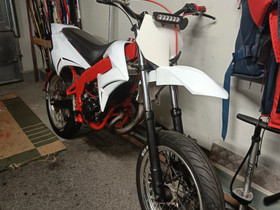 Derbi senda SM 2006, Mopot, Moto, Oulu, Tori.fi Derbi senda SM 2006, Mopot, Moto, Oulu, Tori.fi