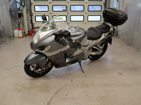 Suzuki GSX, Moottoripyörät, Moto, Vantaa, Tori.fi Suzuki GSX, Moottoripyörät, Moto, Vantaa, Tori.fi