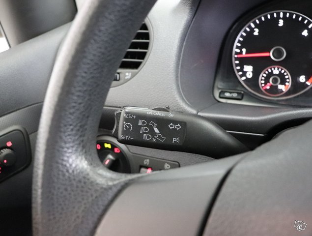 Volkswagen Caddy Maxi 13