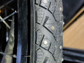 Polkupyörän nastarengas 28", Pyörätarvikkeet ja kypärät, Polkupyörät ja pyöräily, Tampere, Tori.fi Polkupyörän nastarengas 28", Pyörätarvikkeet ja kypärät, Polkupyörät ja pyöräily, Tampere, Tori.fi