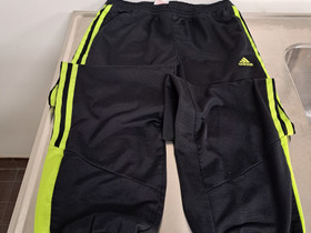 Adidas verkkarit 152 cm, Lastenvaatteet ja kengät, Lappeenranta, Tori.fi Adidas verkkarit 152 cm, Lastenvaatteet ja kengät, Lappeenranta, Tori.fi
